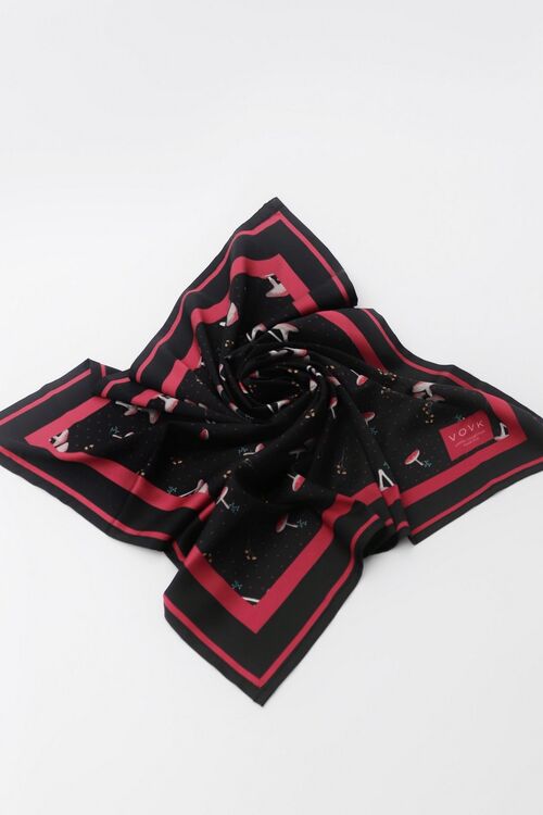 Black headscarf in mushroom print with red border