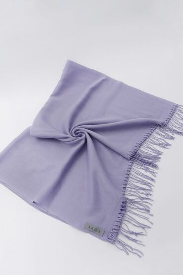 Pale violet stole