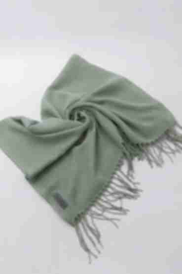 Pale green stole
