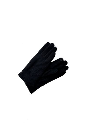 Black winter women's knitted gloves