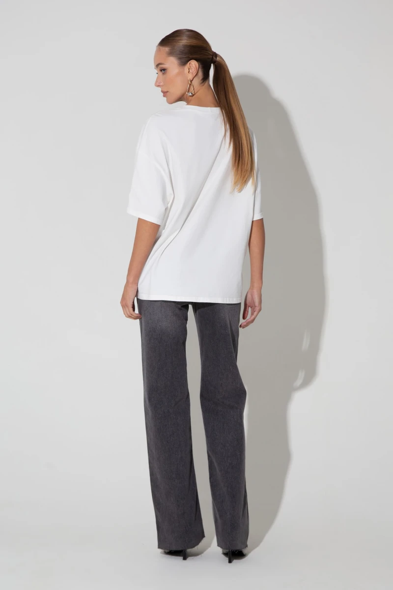 Milk knitted T-shirt for women