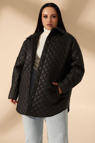 Black quilted jacket with snap buttons plus size #2