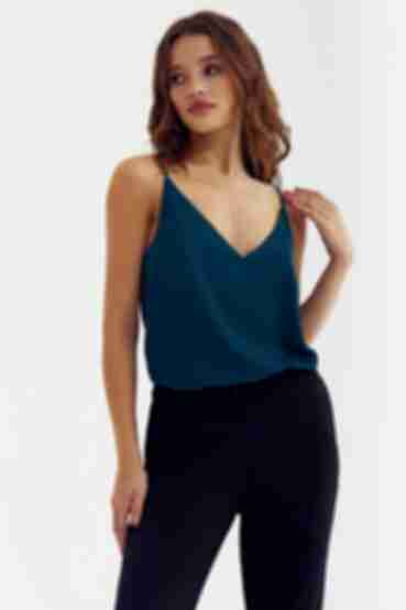 Emerald top with shoulder straps made of artificial silk