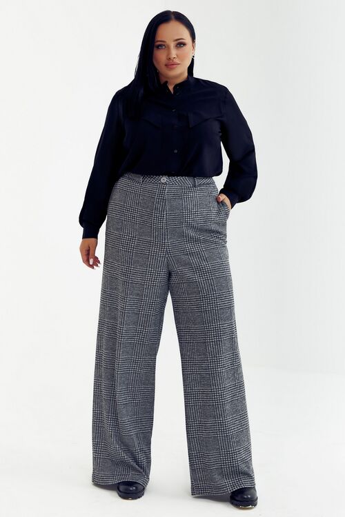 Gray checkered flare trousers with pockets plus size