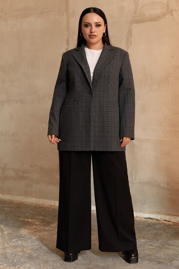 Suiting fabric jacket in graphite checks plus size