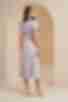 Платье миди с вырезом искусственный шелк принт на светло-графитовом