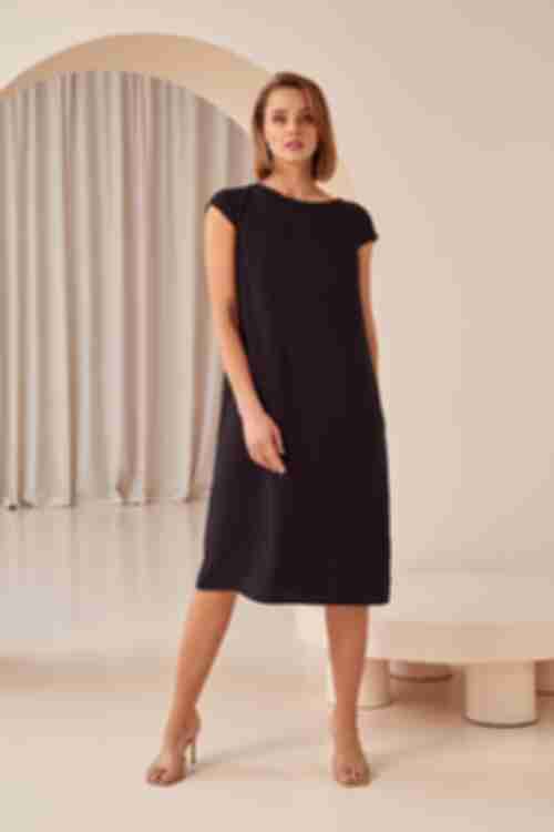 Black demi short-sleeved dress made of staple cotton