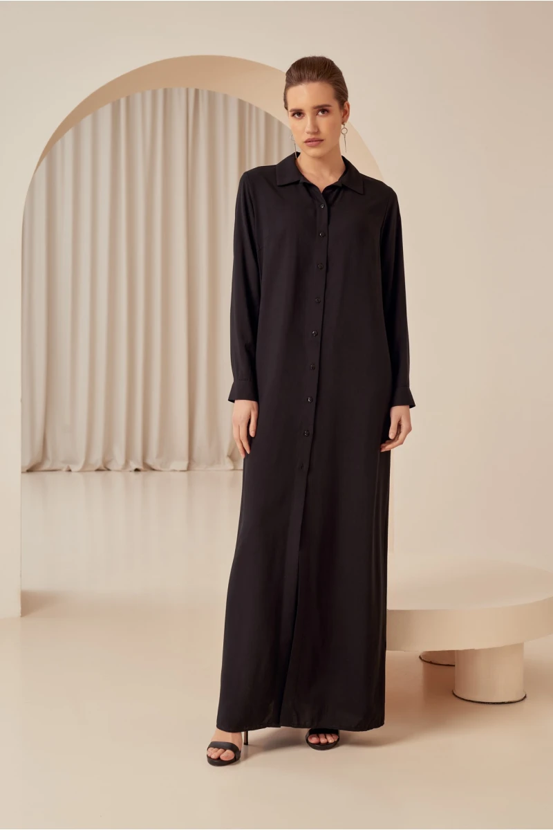 Black maxi shirt dress made of staple cotton