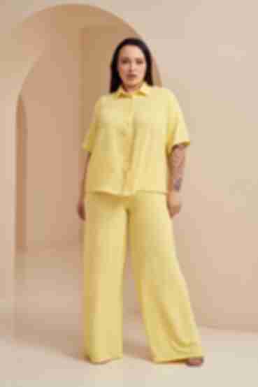 Lemon crushed viscose suit with short-sleeved blouse and trousers plus size