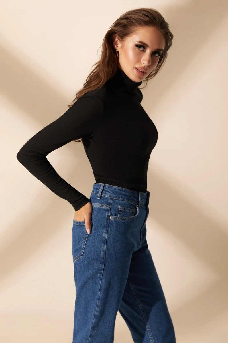 Black ribbed knitted turtleneck