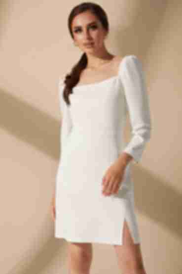 Сукня з розрізом міні костюмна тканина молочна
