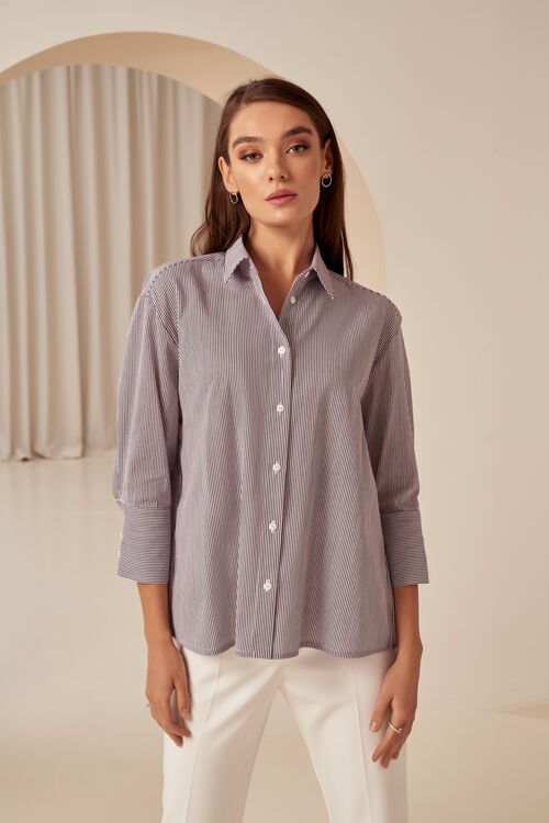 Milky cropped linen shirt in burgundy stripes