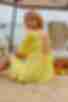 Платье с открытой спиной на завязках миди вискоза жатка лимонное