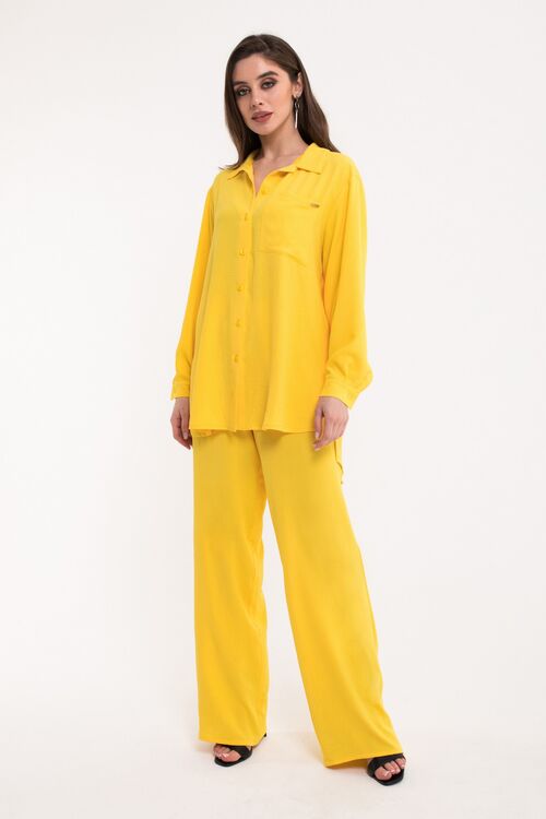 Bright yellow short-sleeved blouse made of crushed viscose