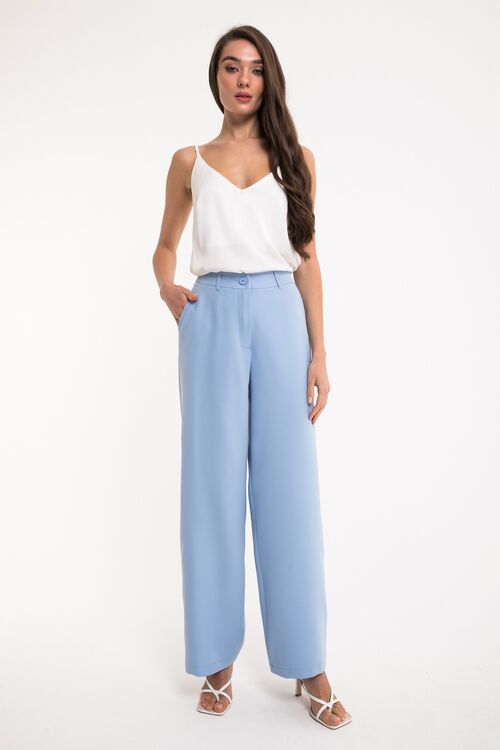 Sky blue straight trousers made of suiting fabric