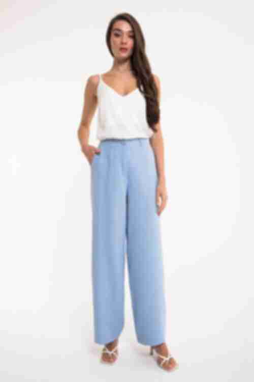 Sky blue straight trousers made of suiting fabric