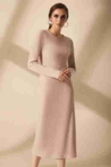Beige sheath dress made of ribbed knitted fabric