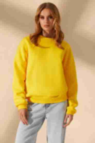 Yellow knitted sweatshirt with fleece