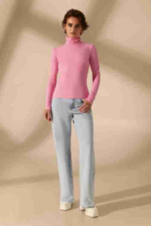 Pink ribbed knitted turtleneck