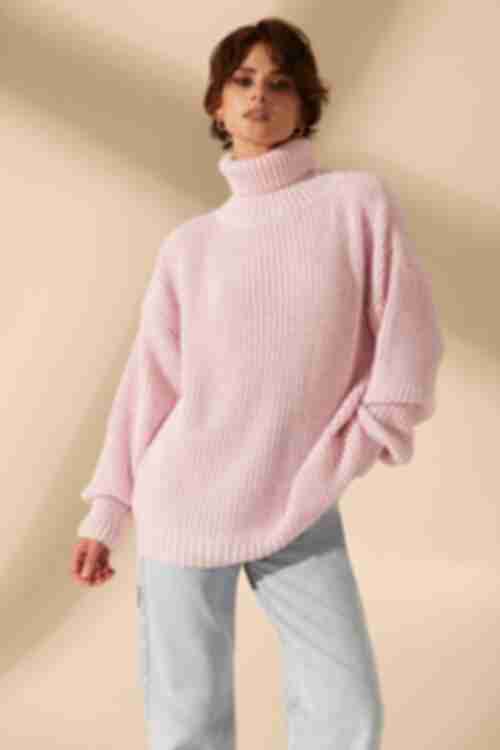 В`язаний светр з горловиною блідо-рожевий