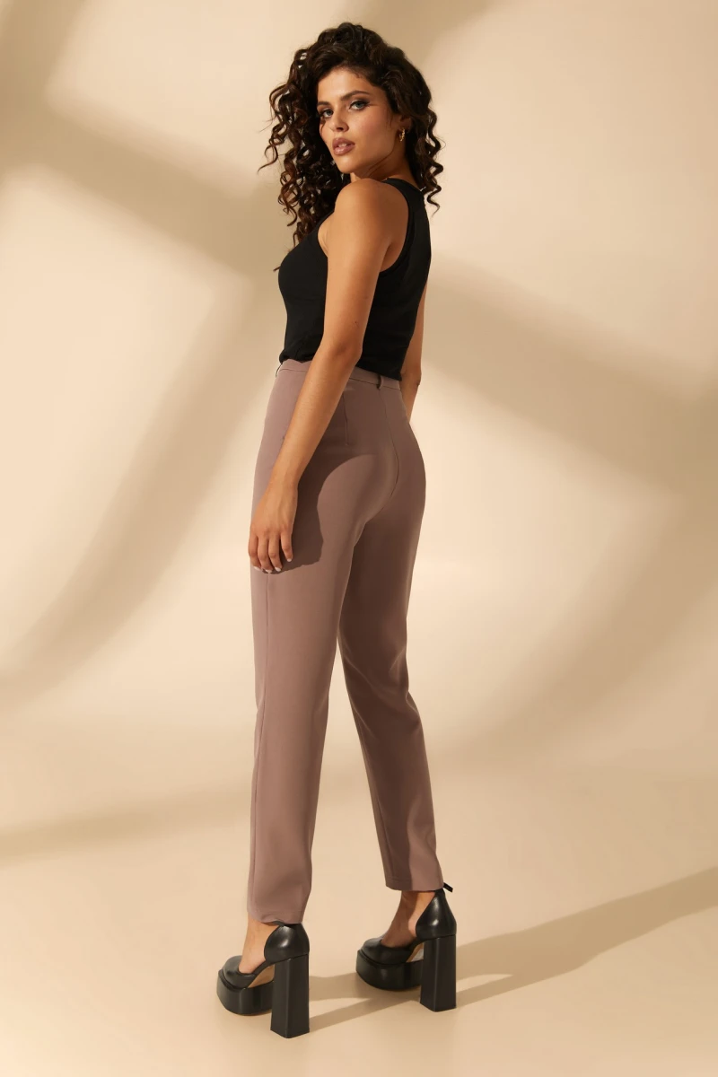 Latte tapered trousers made suiting fabric