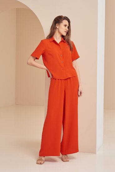 Red crushed viscose suit with short-sleeved blouse and trousers #2