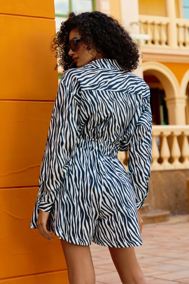 Zebra printed shorts made of crushed viscose