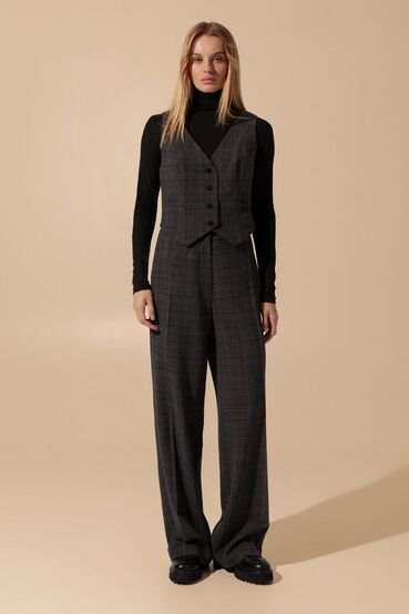 Graphite checkered trousers made of suiting fabric