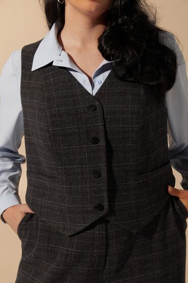 Graphite checkered vest made of suiting fabric plus size #2