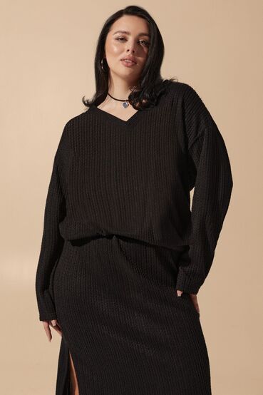 Black knitted suit with sweater and skirt plus size #2