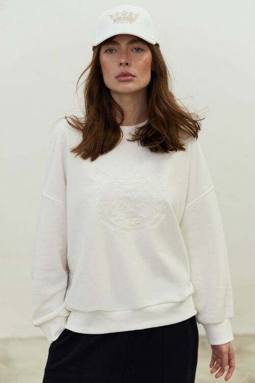 Milky knitted sweatshirt with embroidery