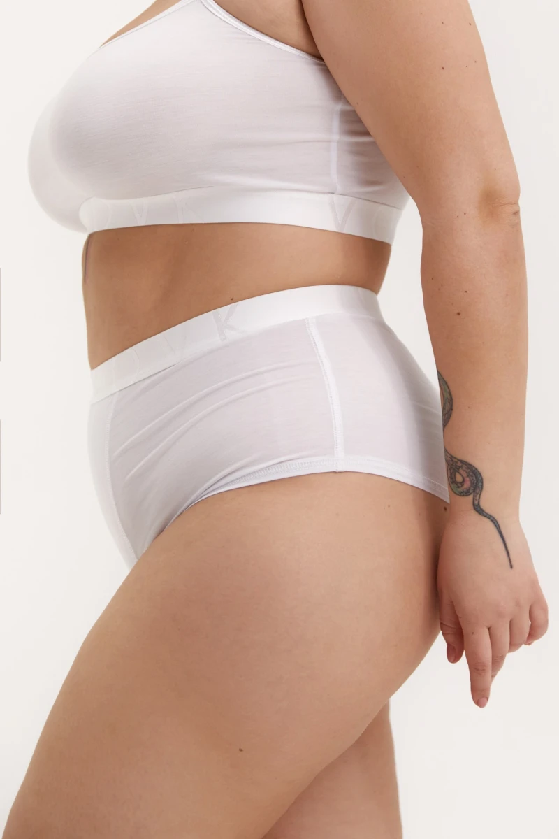 Milky knitted boyshorts plus size