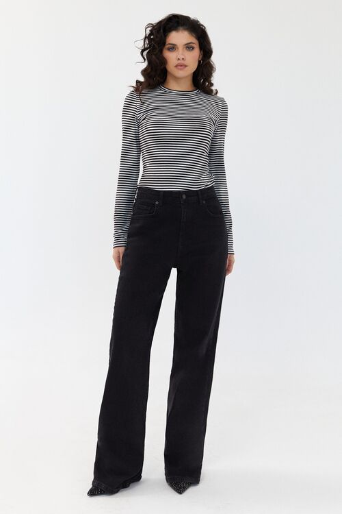 Black striped knitted longsleeve