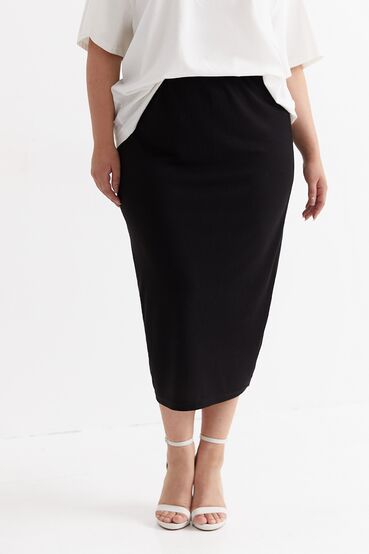 Black ribbed knitted midi skirt plus size #2