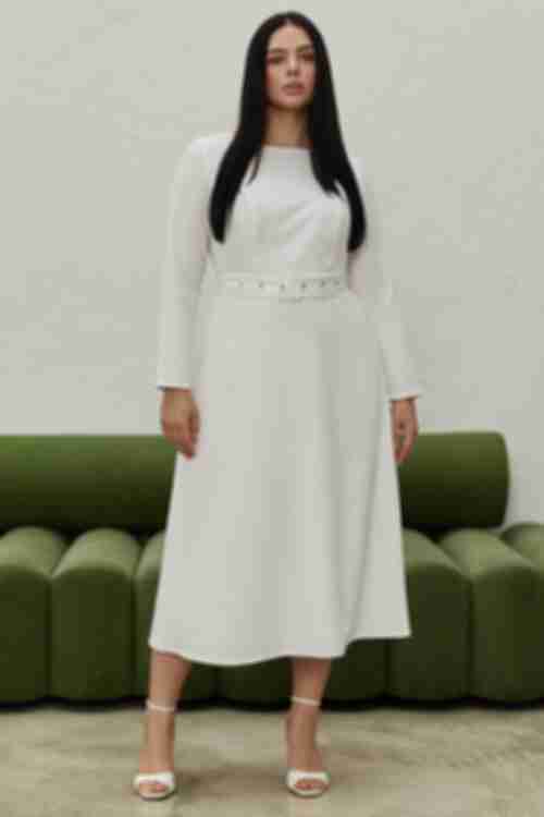 Сукня міді костюмна тканина молочна великий розмір