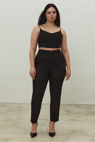 Slim Trouser Pants In Plus Size In Ponte Knit - Black Black | NYDJ