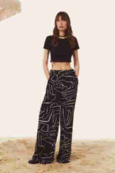 Black straight viscose trousers in milky print