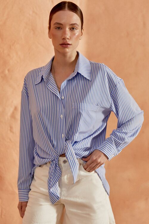 Soft rayon shirt in light blue and milky stripes