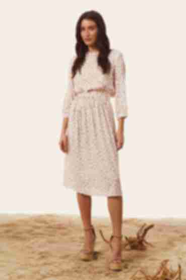 Demi dress with slits on the sleeves staple pink flowers on milky