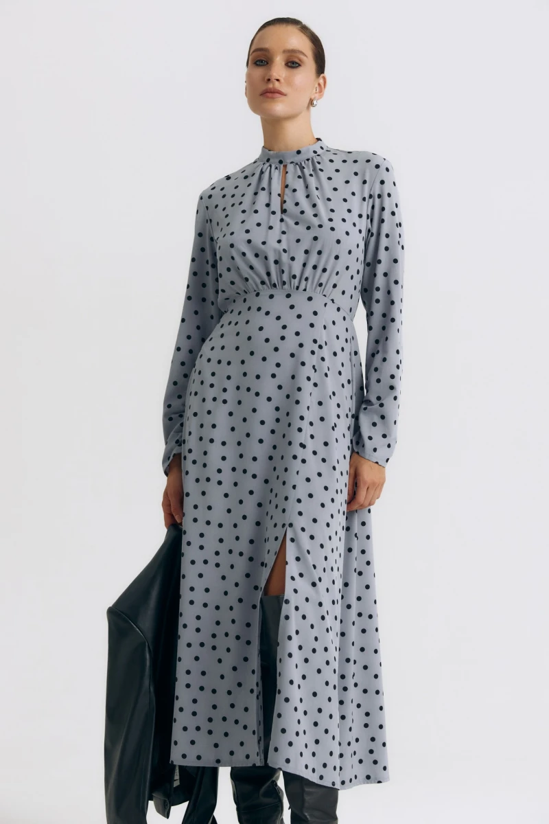 Dress with a midi soft black peas on gray