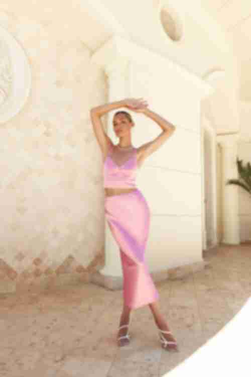 Midi satin pink skirt