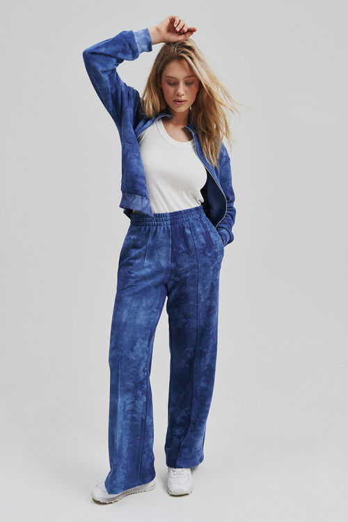 Bomber suit and trousers knit tai-dai blue