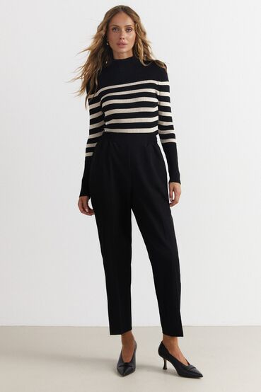 Black skinny trousers with an elastic band