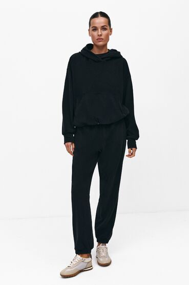 Hoodie suit and trousers knitted black