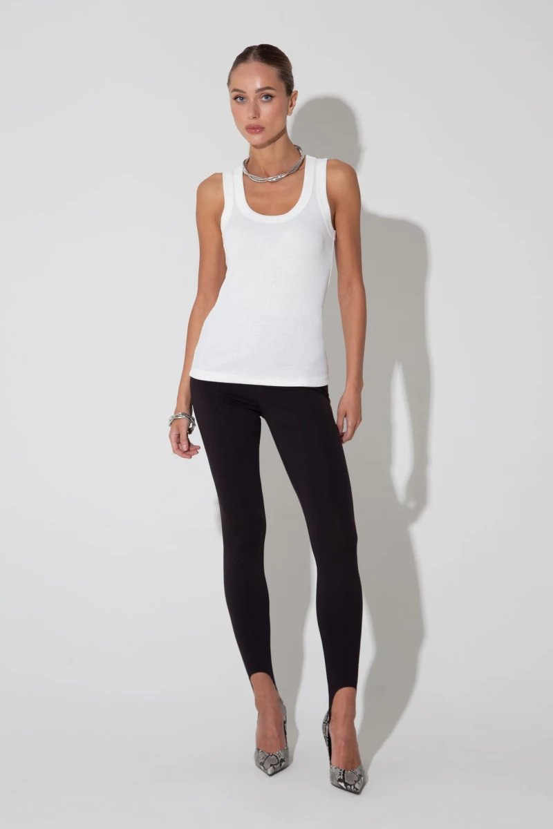 T-shirt knitted with milk rib 