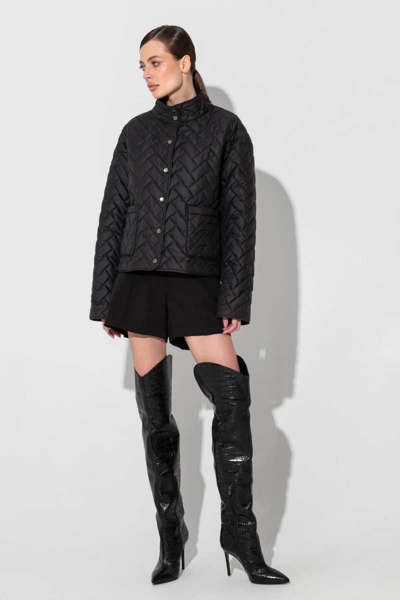 Black short quilted jacket