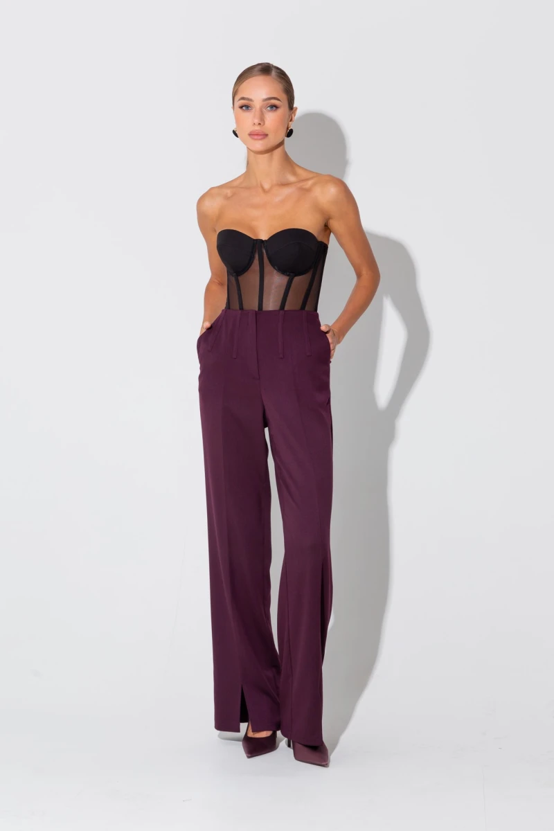 Burgundy straight trousers with slits