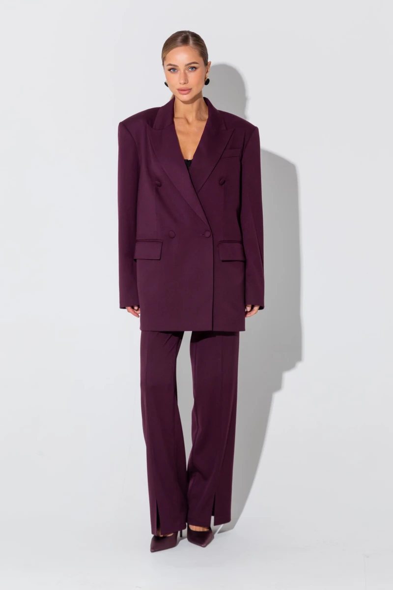 Burgundy straight trousers with slits