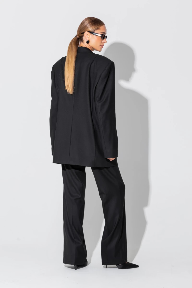 Black double-breasted oversize jacket