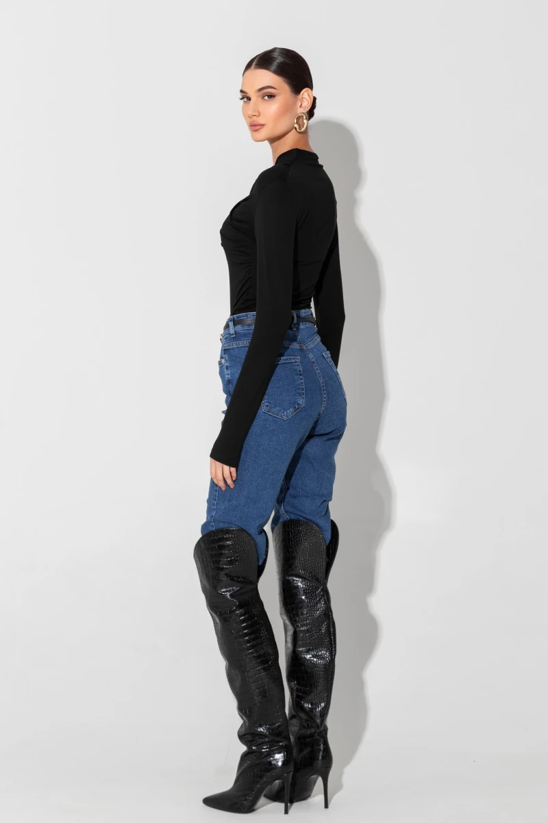 Black long sleeve with gathers